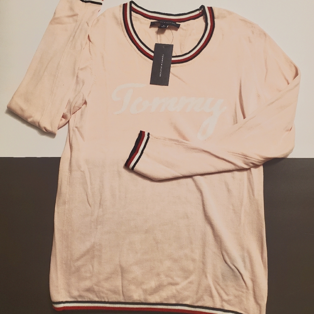TOMMY HILFIGER women's sweater